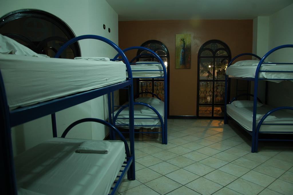 Alajuela Backpackers Airport Hostel Zimmer foto