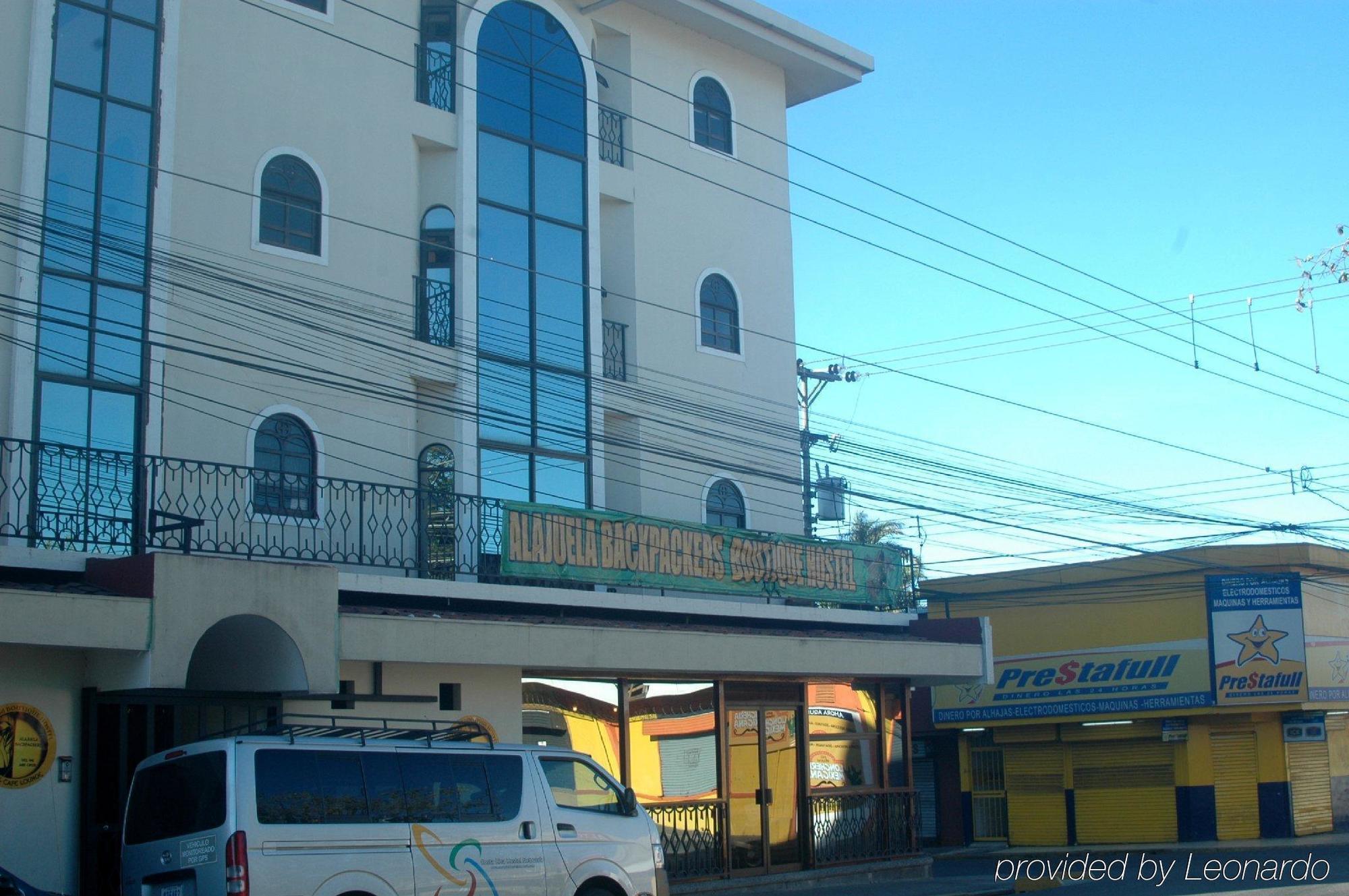 Alajuela Backpackers Airport Hostel Exterior foto